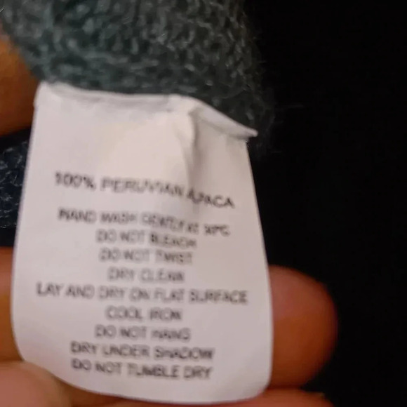 Men's Peruvian Inca crew neck sweater - Dark Gray - Picture 4 of 11